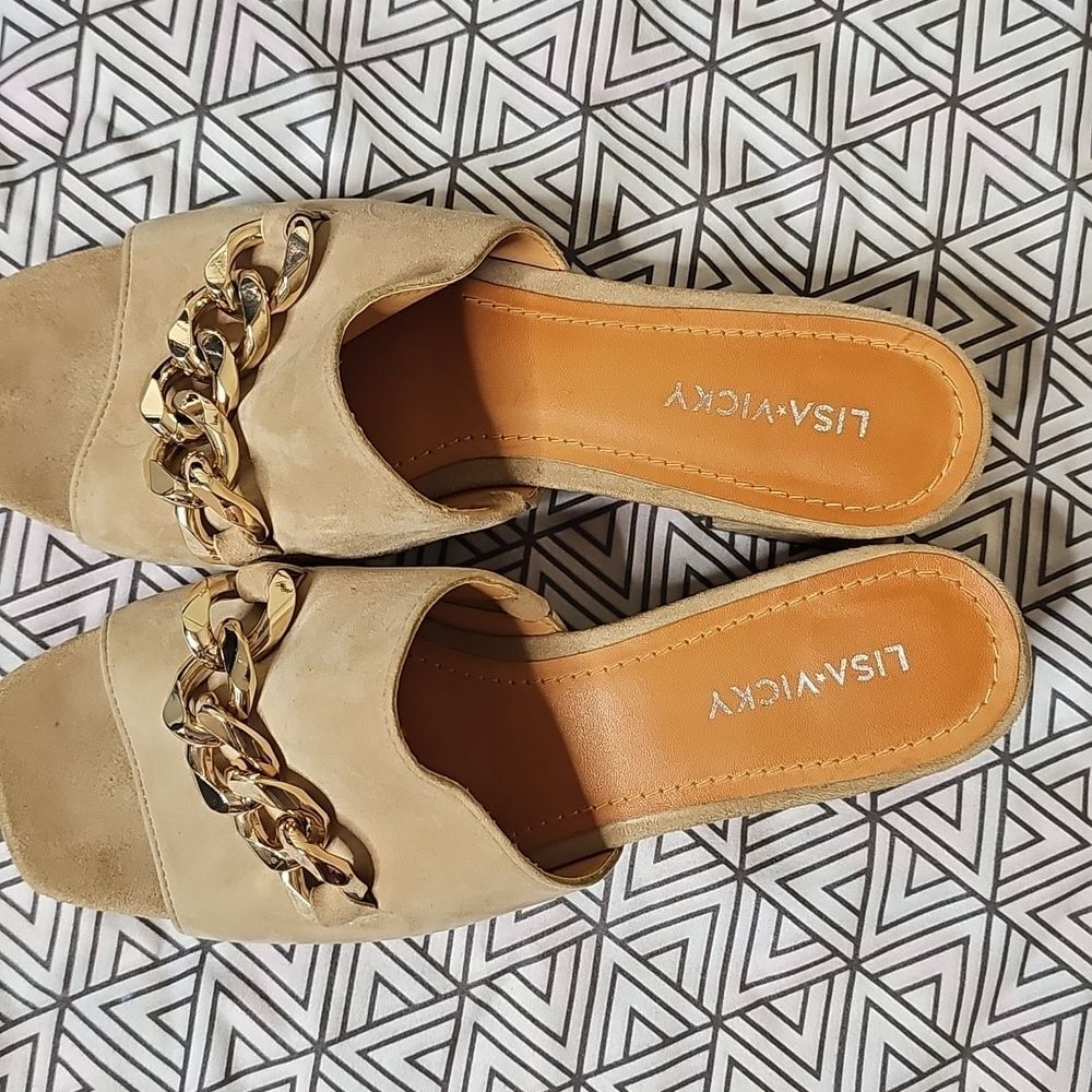 Lisa Vicky 6 Platform Slide Tan Suede Block Heel Mules Sandal Chunky Gold Chain - Picture 2 of 10